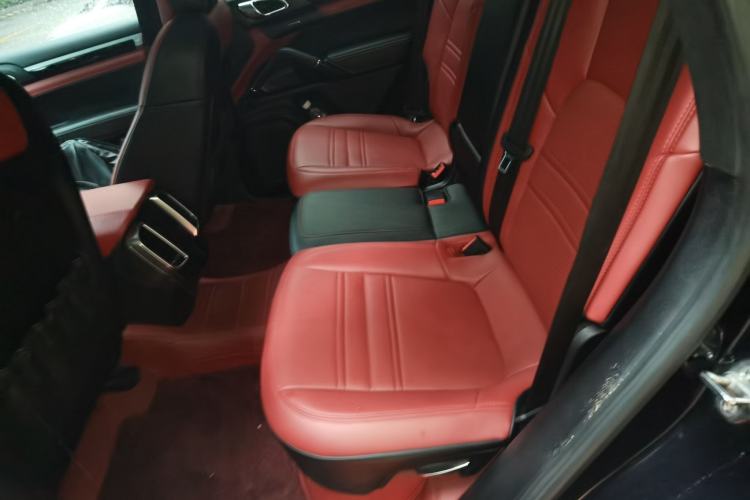 Used Porsche Cayenne 2011 Cayenne 3.0T Left Rear Seat