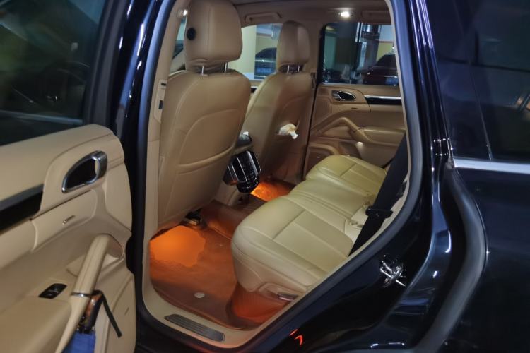 Used Porsche Cayenne 2011 Cayenne 3.0T Left Rear Seat