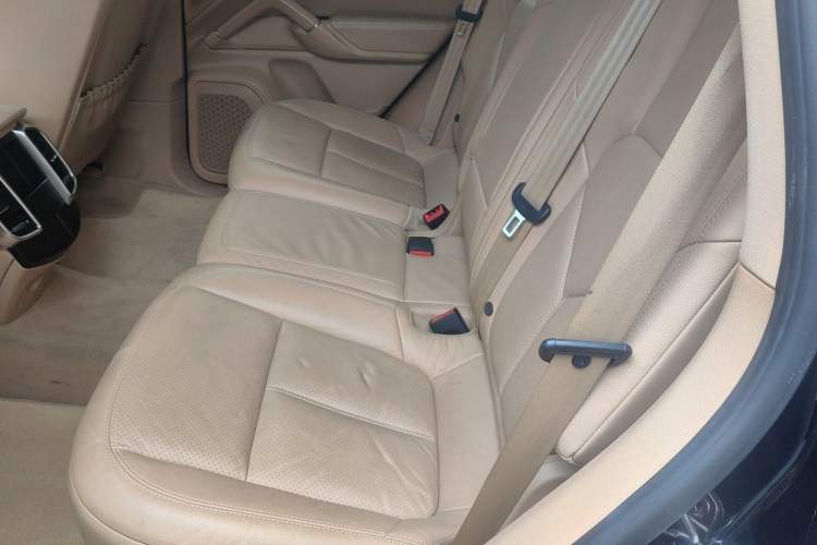 Used Porsche Cayenne 2011 Cayenne 3.0T Left Rear Seat