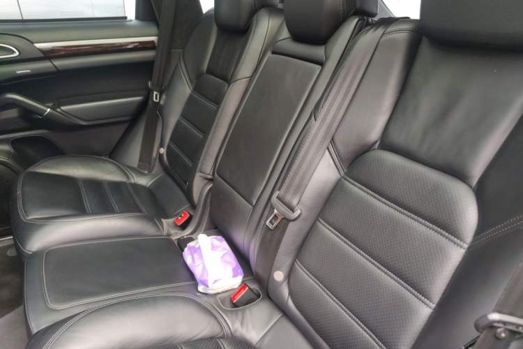 Used Porsche Cayenne 2011 Cayenne Turbo 4.8T Left Rear Seat