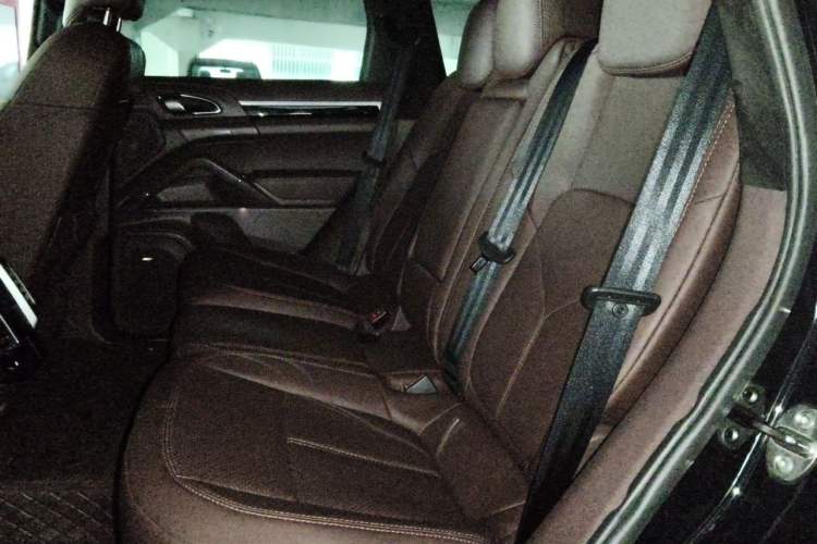 Used Porsche Cayenne 2011 Cayenne S Hybrid 3.0T Left Rear Seat