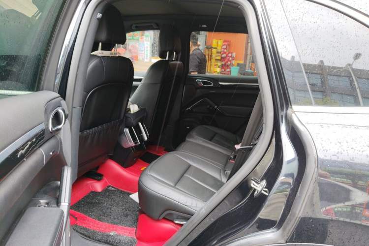 Used Porsche Cayenne 2011 Cayenne 3.0T Left Rear Seat