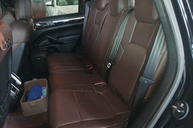 Used Porsche Cayenne 2011 Cayenne 3.0T Left Rear Seat
