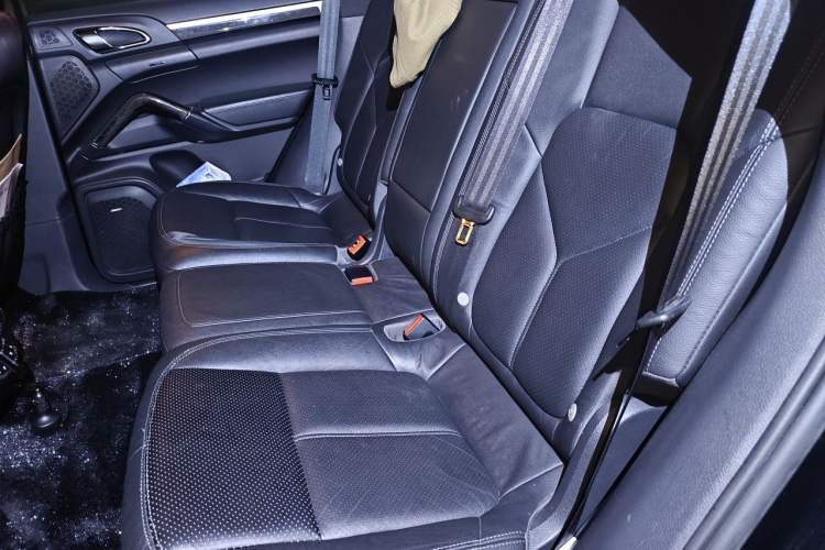 Used Porsche Cayenne 2011 Cayenne S Hybrid 3.0T Left Rear Seat