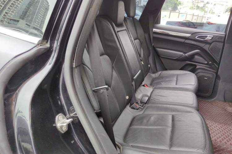 Used Porsche Cayenne 2011 Cayenne 3.0T Left Rear Seat