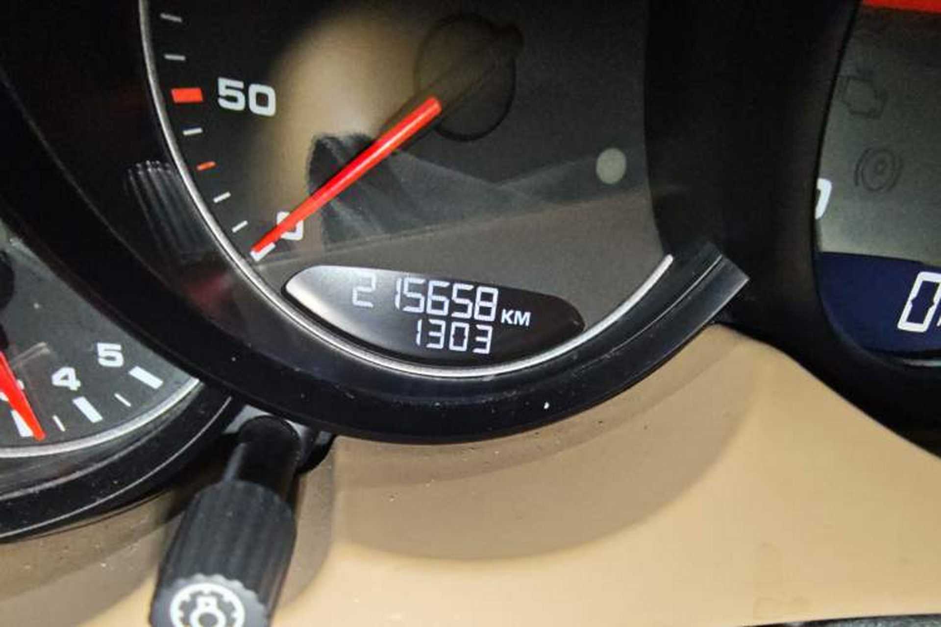 Used Porsche Cayenne 2011 Cayenne S 4.8L Odometer Close Up