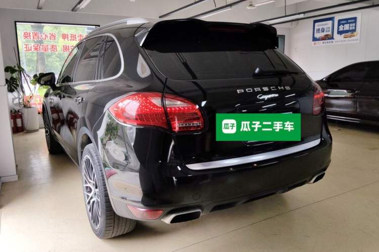 Used Porsche Cayenne 2011 Cayenne 3.0T Rear Left 45 Deg