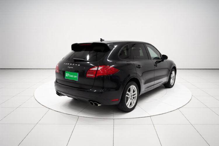 Used Porsche Cayenne 2011 3.6L automatic transmission U.S. specification Rear