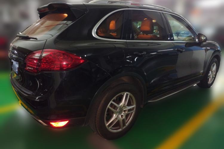 Used Porsche Cayenne 2011 Cayenne 3.0T Rear Right 45 Deg