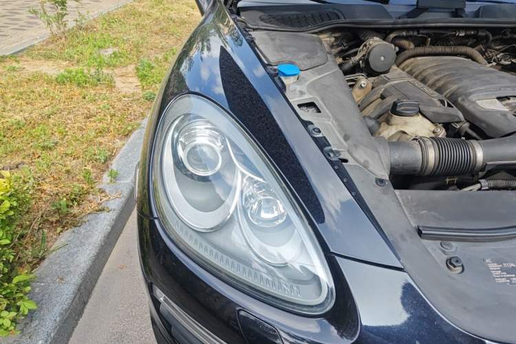 Used Porsche Cayenne 2011 Cayenne S 4.8L Right Front Headlight