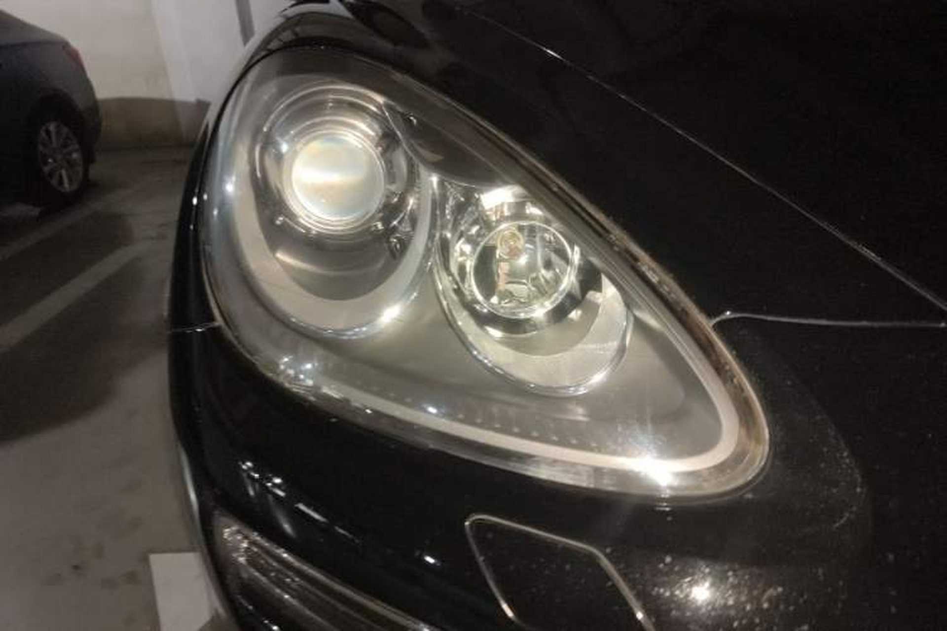 Used Porsche Cayenne 2011 Cayenne 3.0T Right Front Headlight