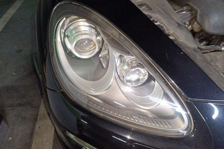 Used Porsche Cayenne 2011 Cayenne 3.0T Right Front Headlight