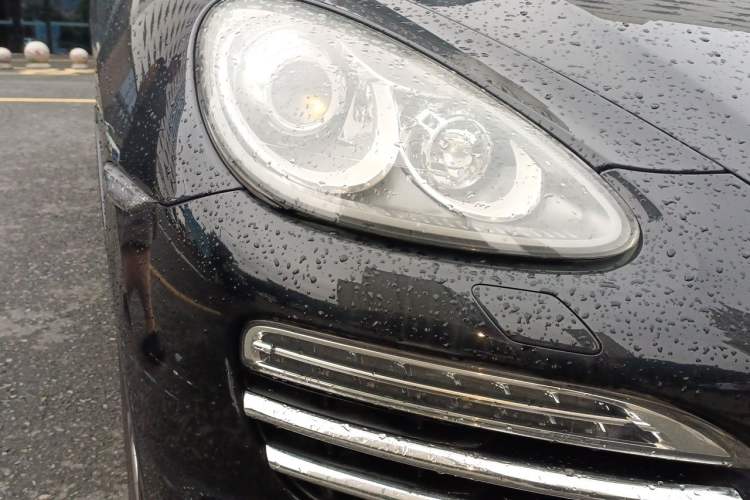 Used Porsche Cayenne 2011 Cayenne 3.0T Right Front Headlight