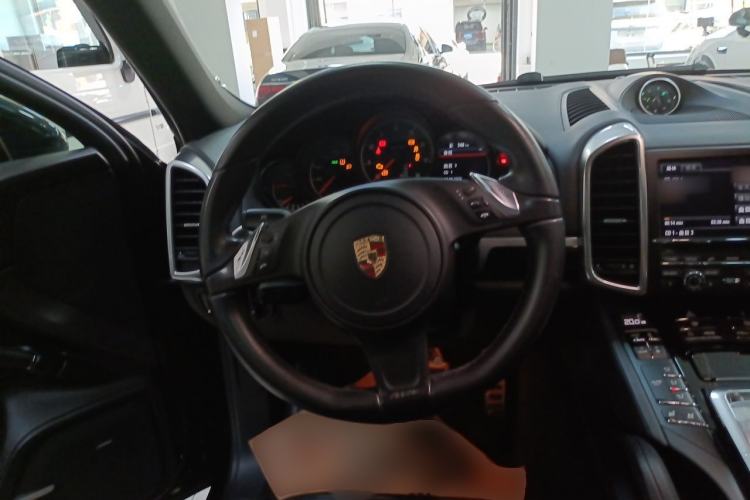 Used Porsche Cayenne 2011 Cayenne 3.0T Steering Wheel