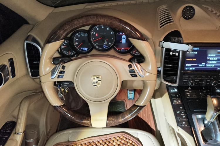 Used Porsche Cayenne 2011 Cayenne 3.0T Steering Wheel