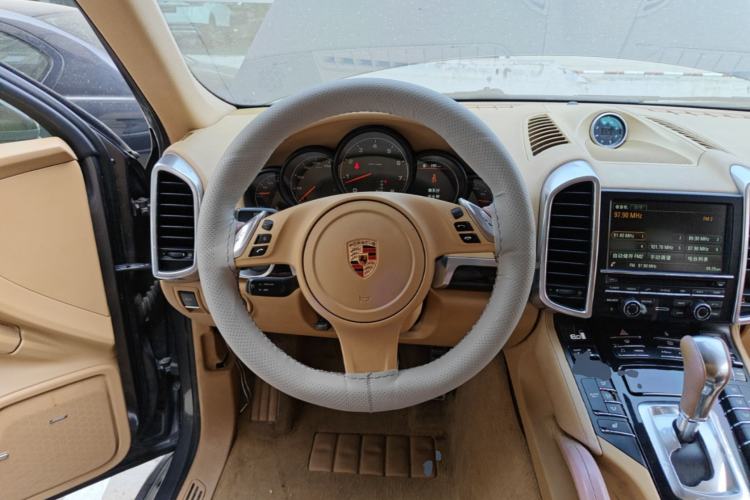 Used Porsche Cayenne 2011 Cayenne 3.0T Steering Wheel