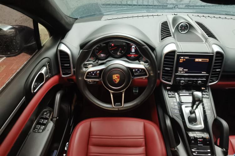 Used Porsche Cayenne 2011 Cayenne 3.0T Steering Wheel