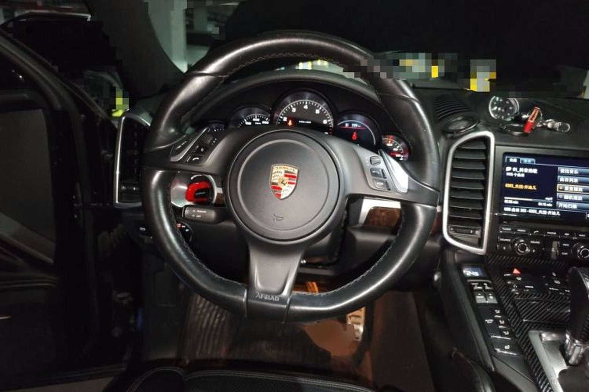 Used Porsche Cayenne 2011 Cayenne 3.0T Steering Wheel