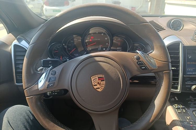 Used Porsche Cayenne 2011 Cayenne 3.0T Steering Wheel
