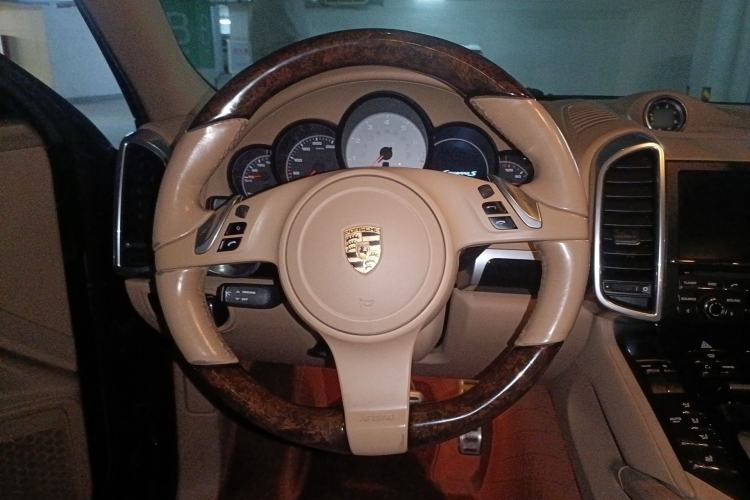 Used Porsche Cayenne 2011 Cayenne S 4.8L Steering Wheel