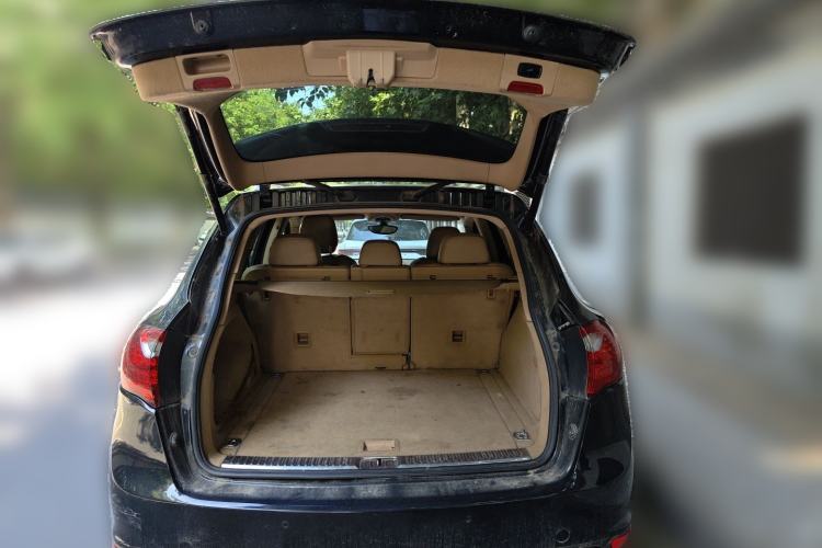 Used Porsche Cayenne 2011 Cayenne 3.0T Trunk