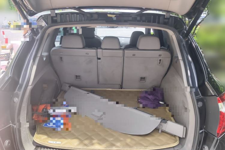 Used Porsche Cayenne 2011 Cayenne S 4.8L Trunk
