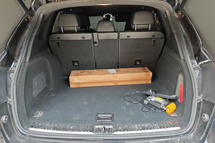Used Porsche Cayenne 2011 Cayenne 3.0T Trunk