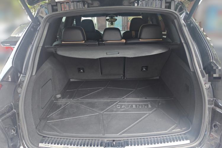 Used Porsche Cayenne 2011 Cayenne 3.0T Trunk