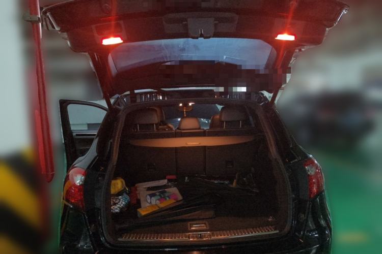Used Porsche Cayenne 2011 Cayenne S Hybrid 3.0T Trunk