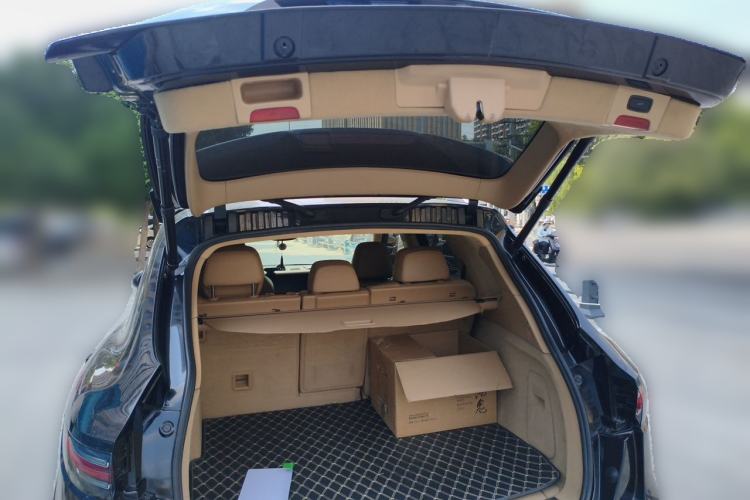 Used Porsche Cayenne 2011 Cayenne 3.0T Trunk