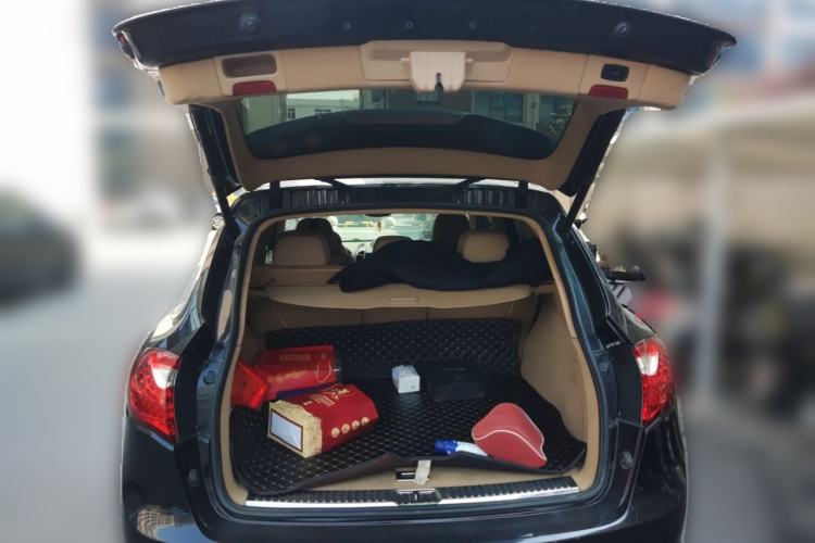 Used Porsche Cayenne 2011 Cayenne 3.0T Trunk