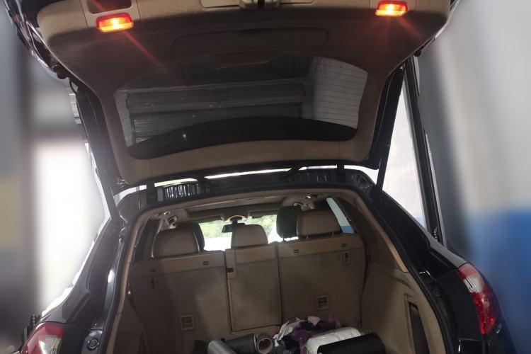 Used Porsche Cayenne 2011 Cayenne 3.0T Trunk