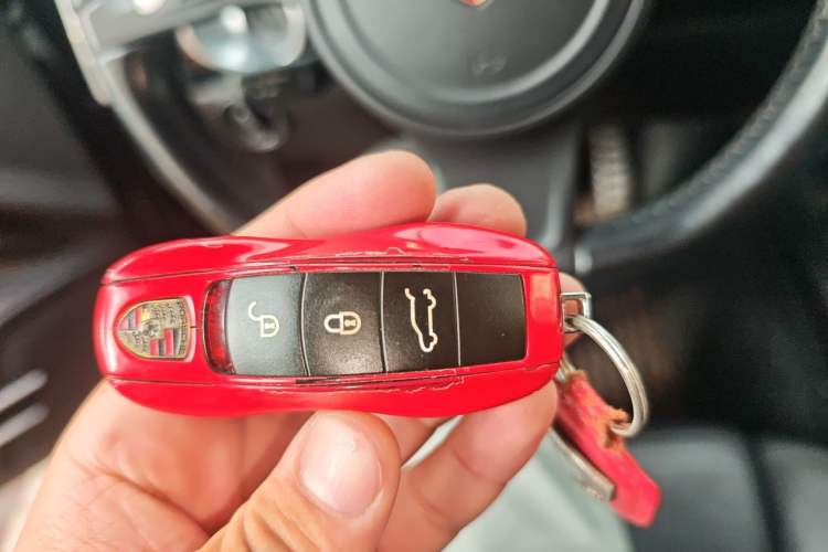 Used Porsche Cayenne 2011 Cayenne S Hybrid 3.0T Vehicle Key