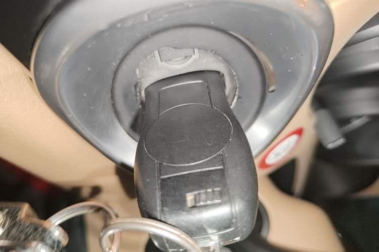 Used Porsche Cayenne 2011 Cayenne 3.0T Vehicle Key