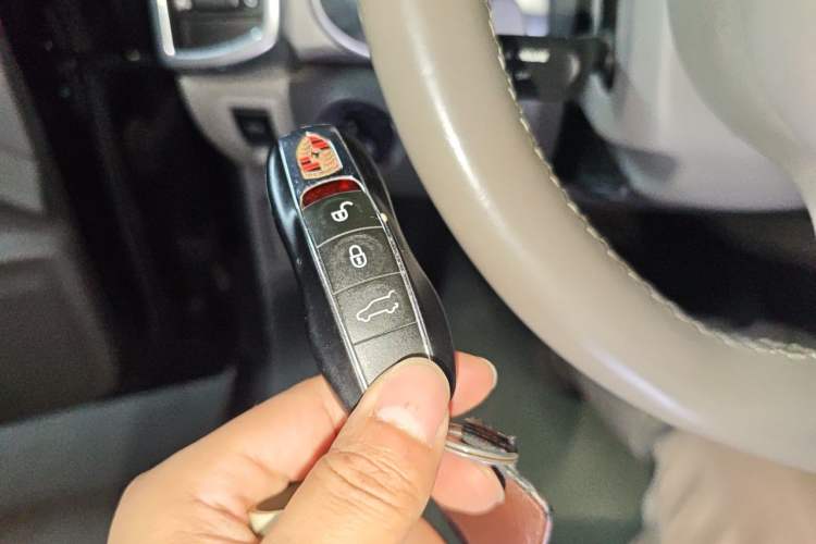 Used Porsche Cayenne 2011 Cayenne S 4.8L Vehicle Key