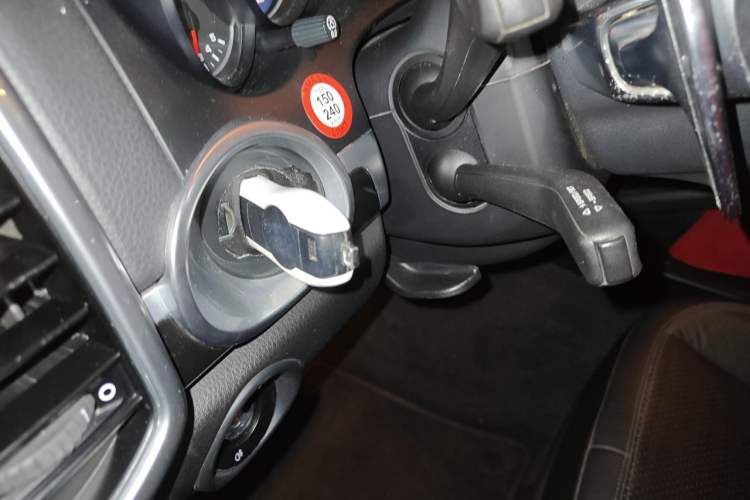 Used Porsche Cayenne  Vehicle Key