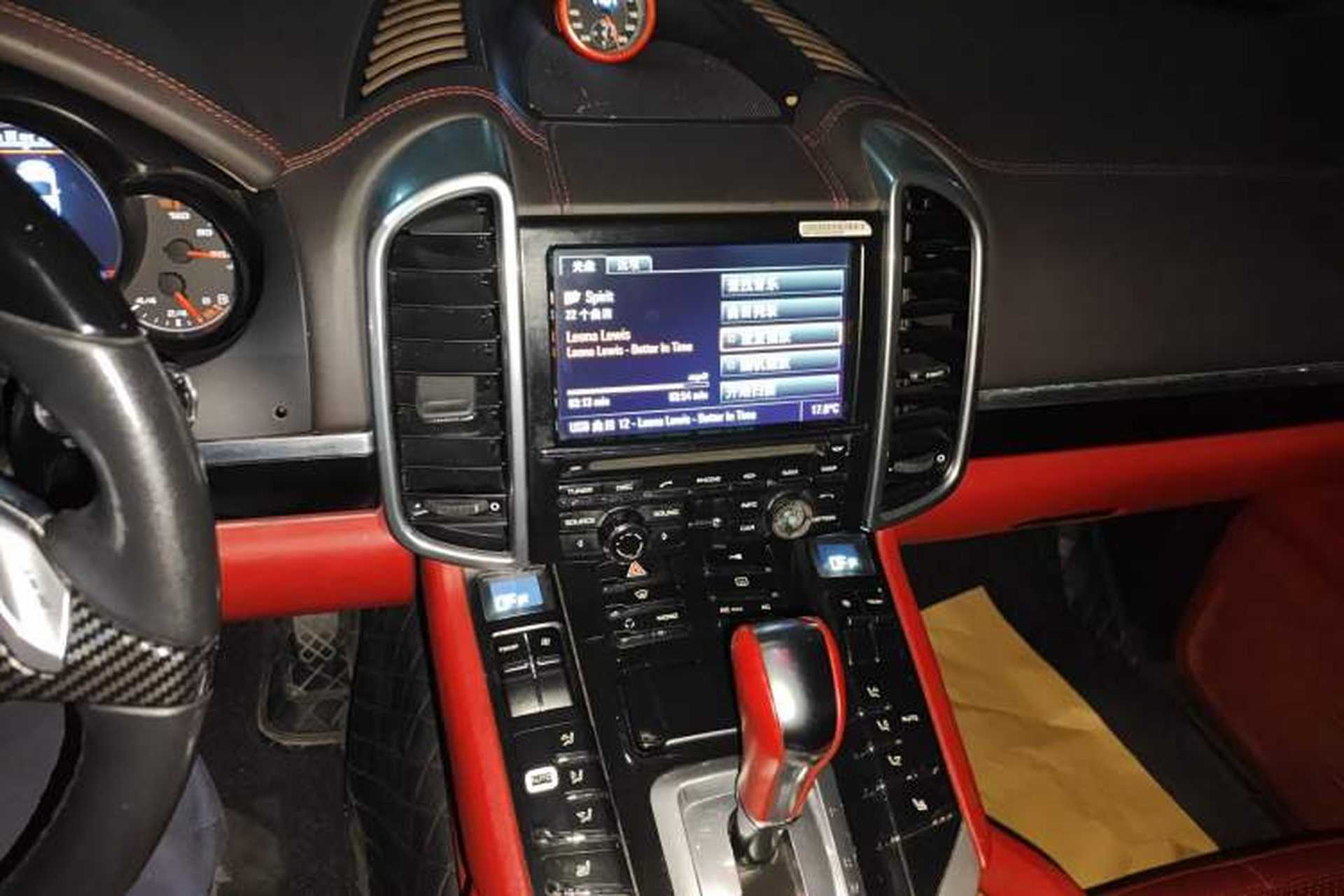 Used Porsche Cayenne 2011 Cayenne 3.0T Audio And AC Panel