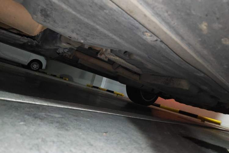 Used Porsche Cayenne 2011 Cayenne S 4.8L Chassis Front Left