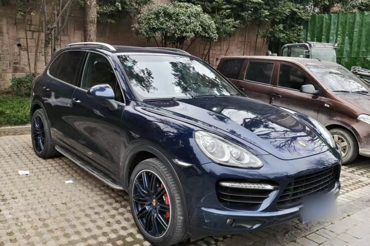 Used Porsche Cayenne 2011 Cayenne Turbo 4.8T Exterior 11