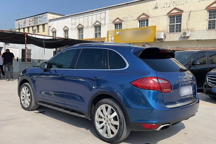 Used Porsche Cayenne 2011 Cayenne S Hybrid 3.0T Exterior 3