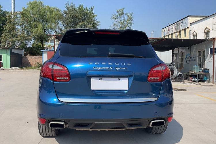 Used Porsche Cayenne 2011 Cayenne S Hybrid 3.0T Exterior 4