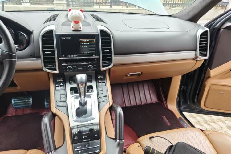 Used Porsche Cayenne 2011 Cayenne Turbo 4.8T Exterior 8
