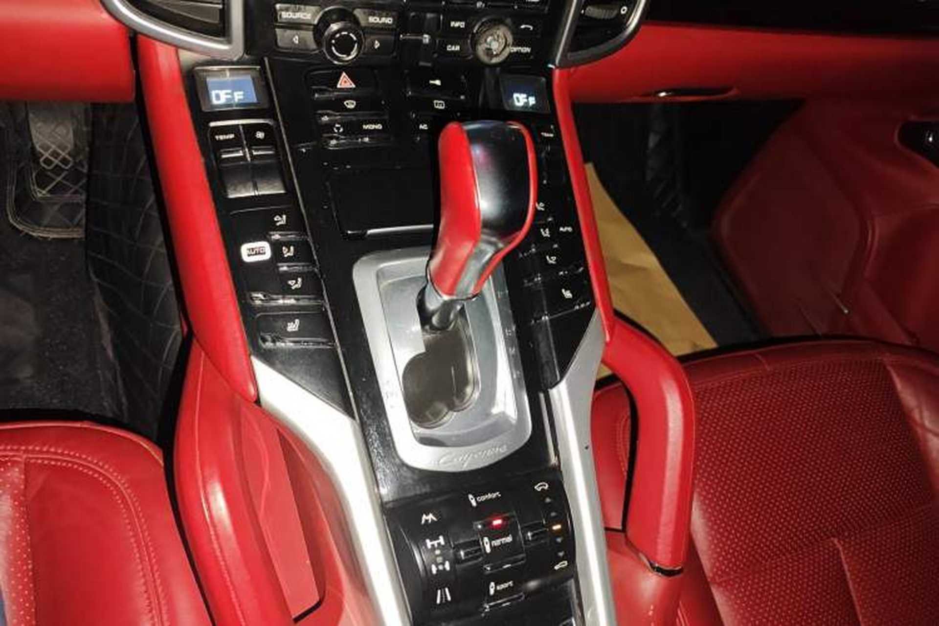 Used Porsche Cayenne 2011 Cayenne 3.0T Gear Lever