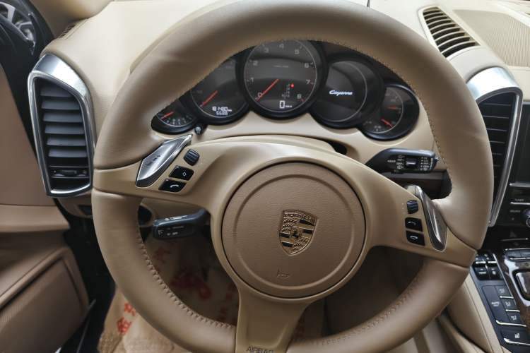 Used Porsche Cayenne 2011 Cayenne 3.0T Instrument Cluster