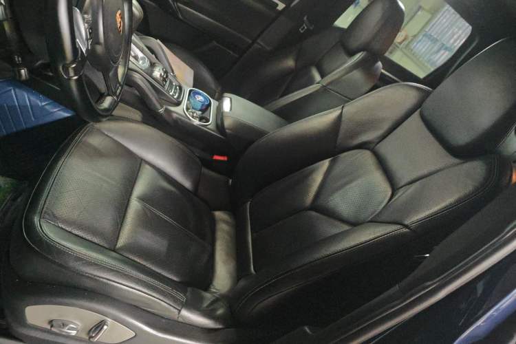 Used Porsche Cayenne 2011 Cayenne 3.0T Left Front Seat