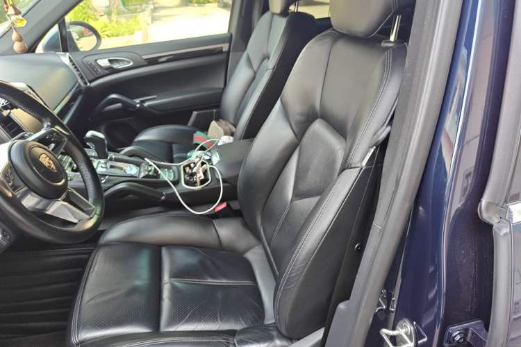 Used Porsche Cayenne 2011 Cayenne 3.0T Left Front Seat