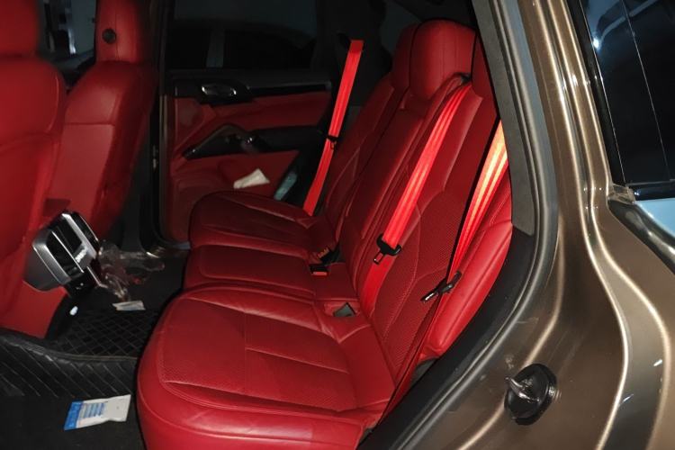 Used Porsche Cayenne 2011 Cayenne 3.0T Left Rear Seat