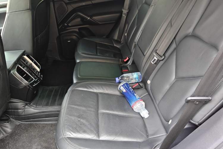 Used Porsche Cayenne 2011 Cayenne 3.0T Left Rear Seat