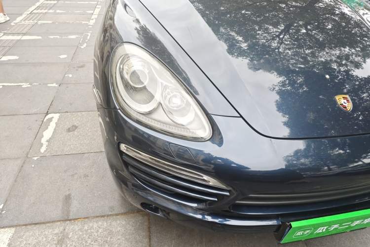 Used Porsche Cayenne 2011 Cayenne 3.0T Right Front Headlight