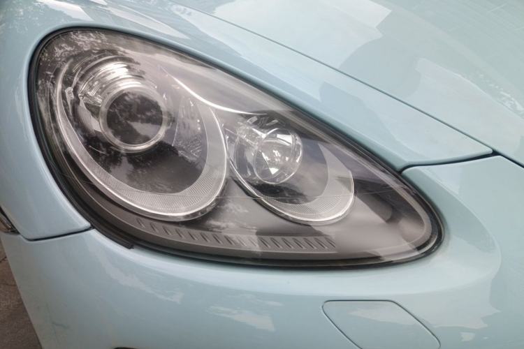 Used Porsche Cayenne 2011 Cayenne S 4.8L Right Front Headlight
